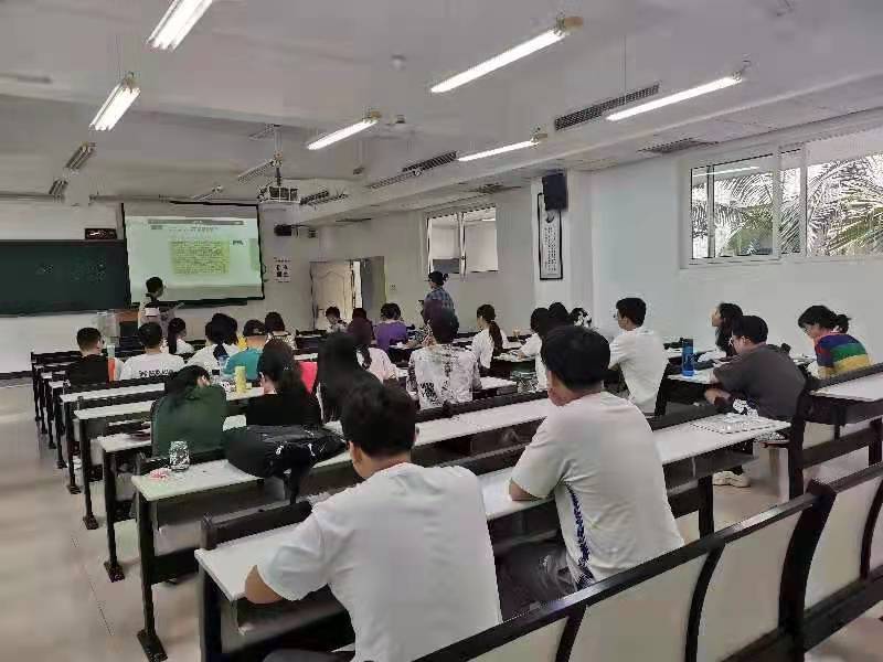 重庆工商大学首届“互联网营销师”新职业培训班正式开班